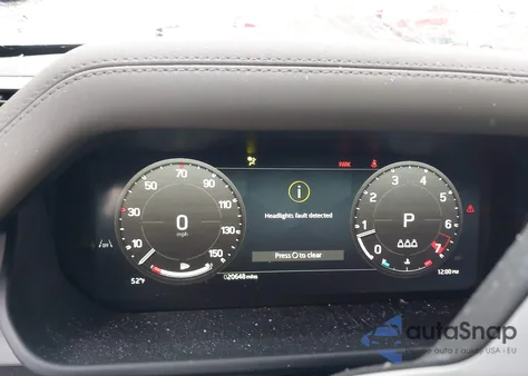 2024 Land Rover Defender 110 P300 z USA, uszkodzony, nr VIN SALEJ7EXXR2289786